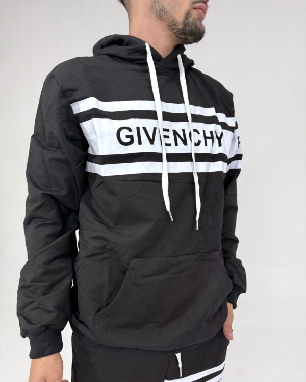 Buzo GIVENCHY