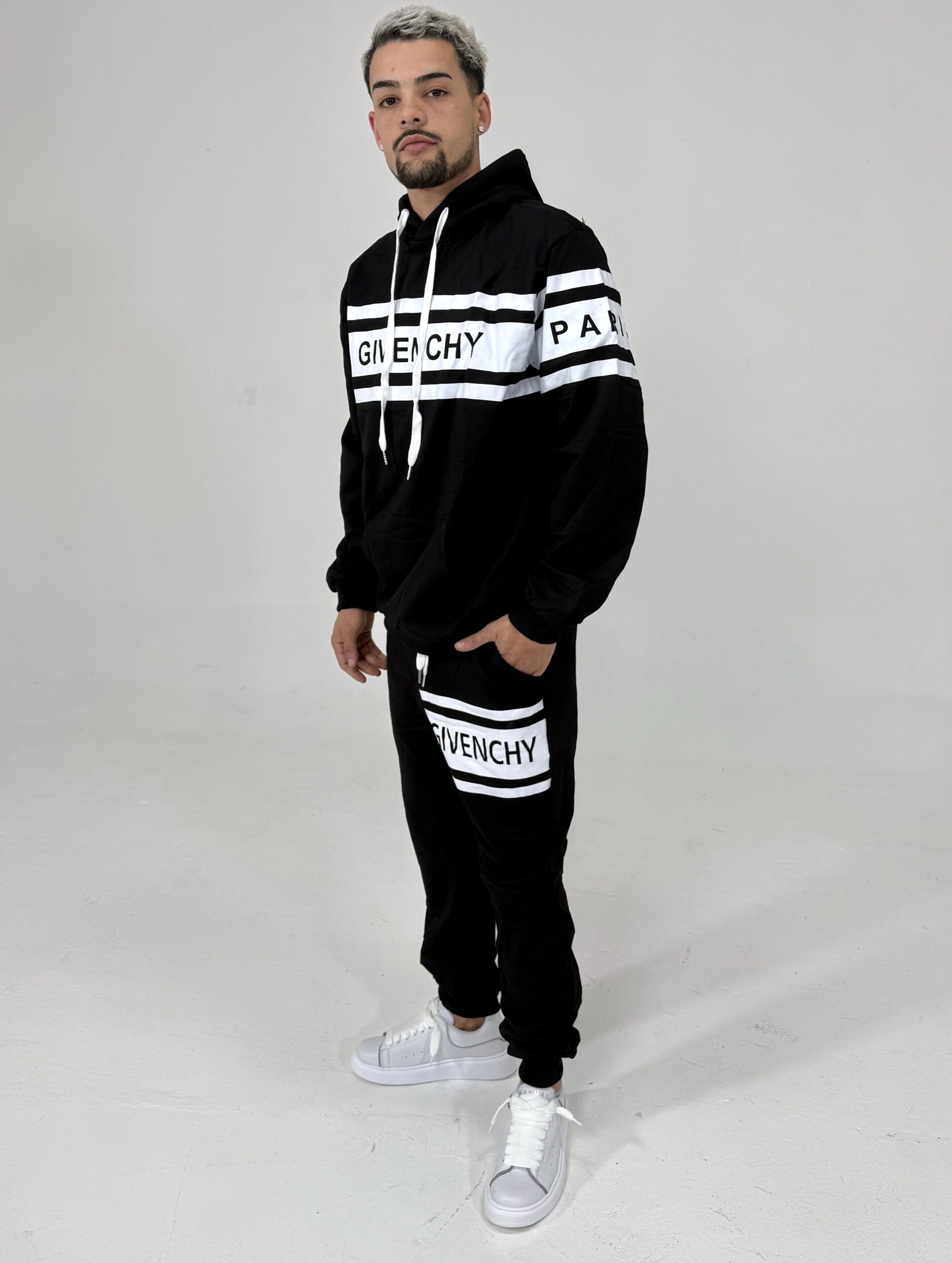 Conjunto GIVENCHY